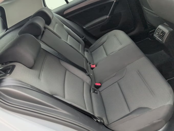 2025 Volkswagen Golf