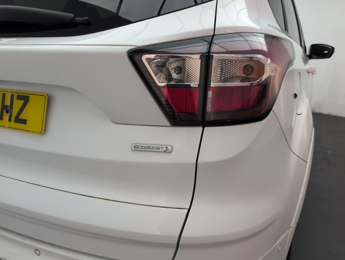 2025 Ford Kuga