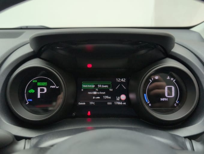 2025 Toyota Yaris