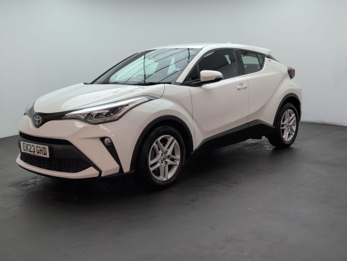2025 Toyota C-hr