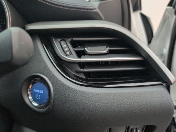2025 Toyota C-hr