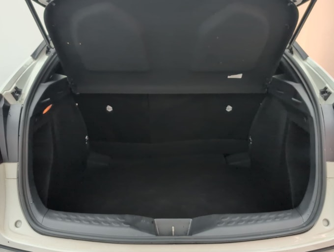 2025 Toyota C-hr