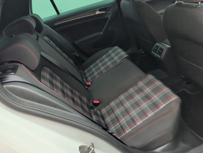 2025 Volkswagen Golf