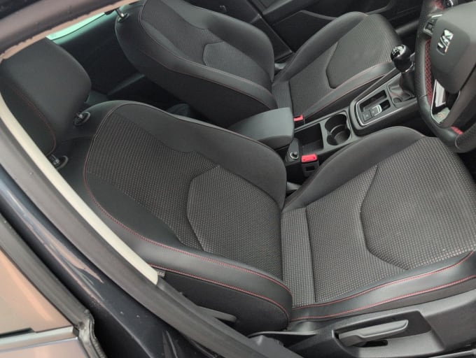 2025 Seat Leon