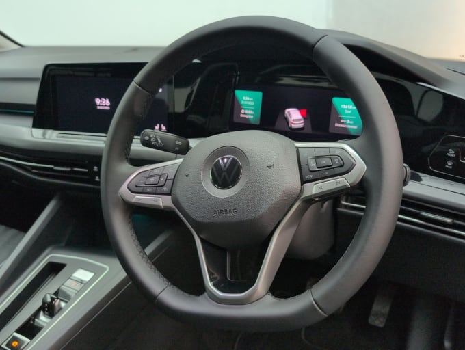 2025 Volkswagen Golf