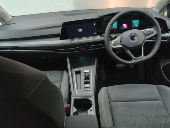 2025 Volkswagen Golf