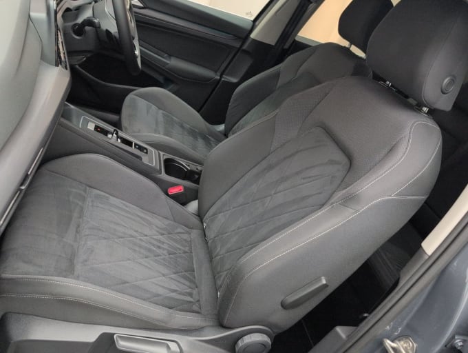 2025 Volkswagen Golf