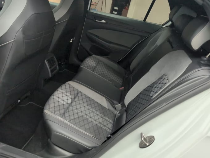 2025 Volkswagen Golf