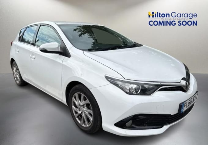 2025 Toyota Auris