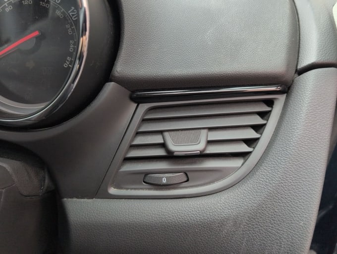 2025 Vauxhall Zafira Tourer