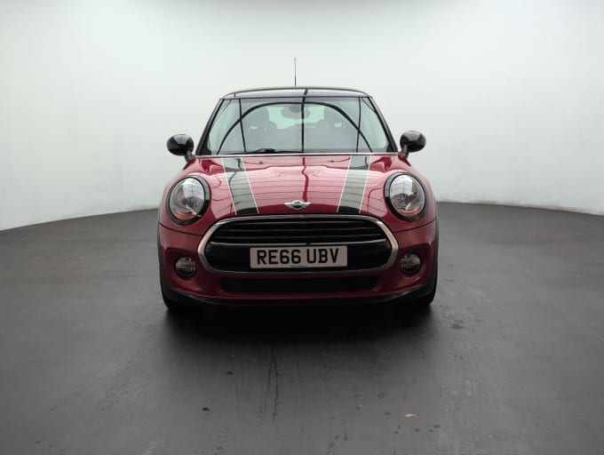 2025 Mini Hatch