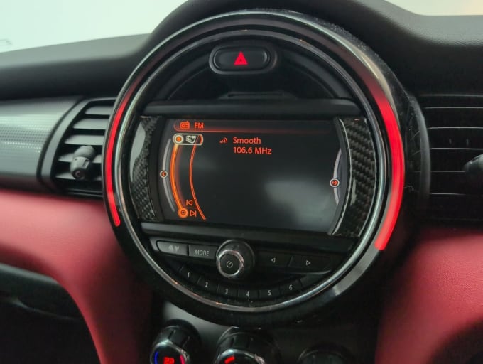 2025 Mini Hatch