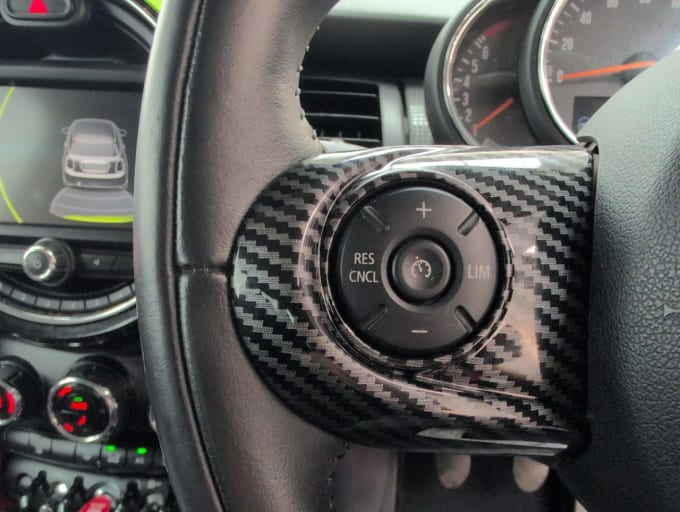 2025 Mini Hatch
