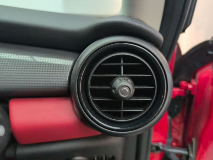 2025 Mini Hatch
