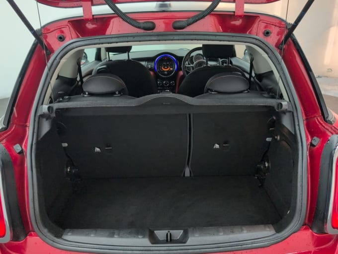 2025 Mini Hatch