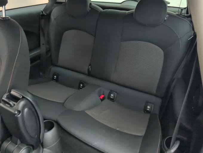 2025 Mini Hatch