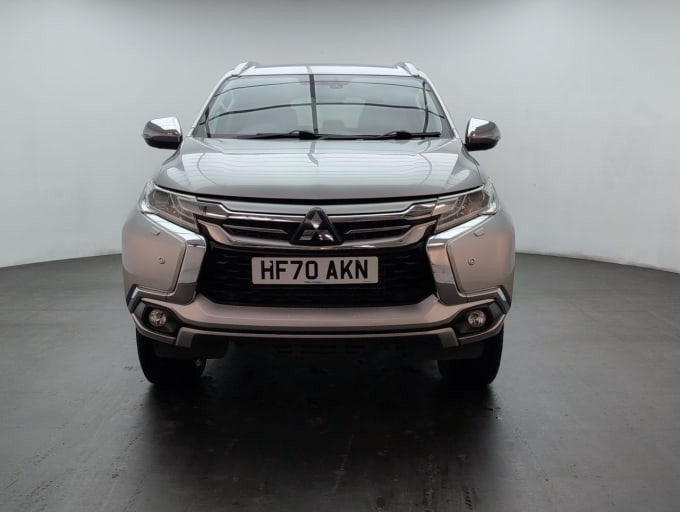 2025 Mitsubishi Shogun Sport