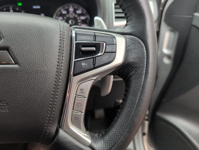 2025 Mitsubishi Shogun Sport