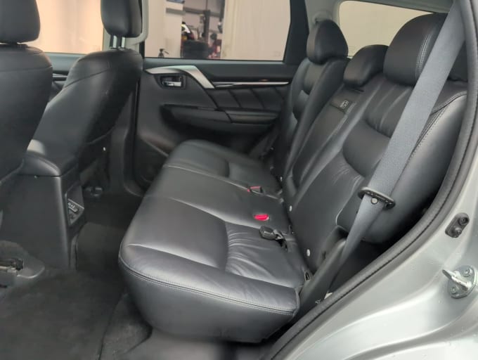2025 Mitsubishi Shogun Sport