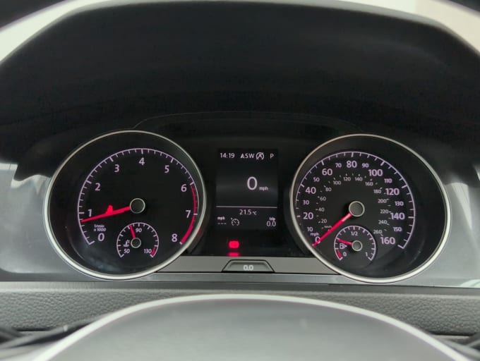 2025 Volkswagen Golf