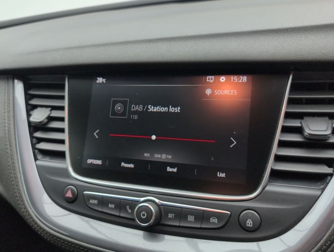 2025 Vauxhall Grandland X