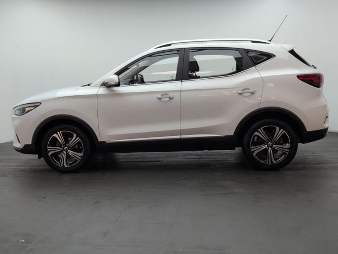 2025 Mg Mg Zs