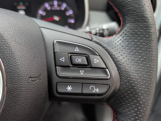 2025 Mg Mg Zs