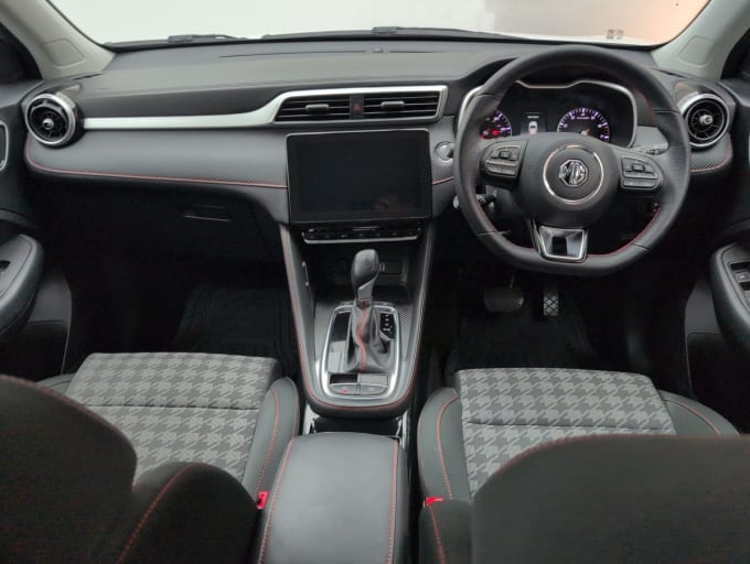 2025 Mg Mg Zs