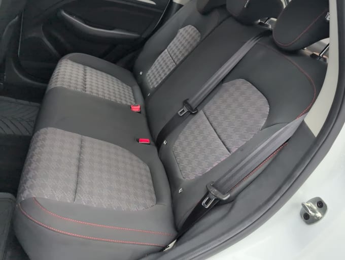 2025 Mg Mg Zs