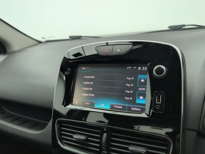2025 Renault Clio