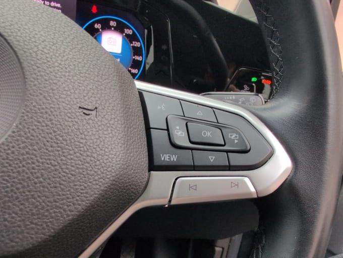 2025 Volkswagen Golf