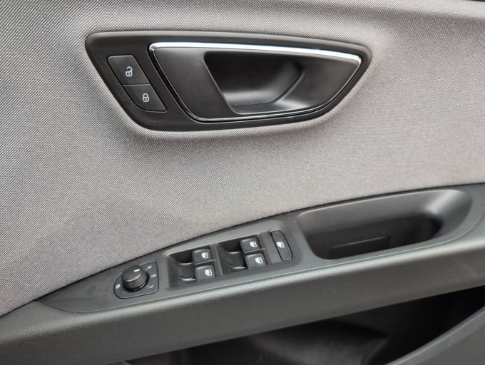 2025 Seat Leon