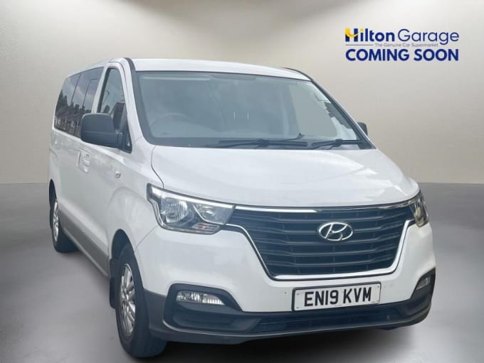 2025 Hyundai I800