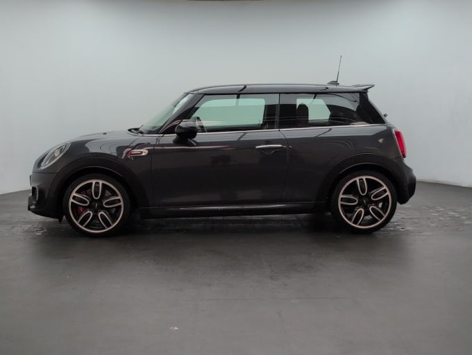 2025 Mini Hatch