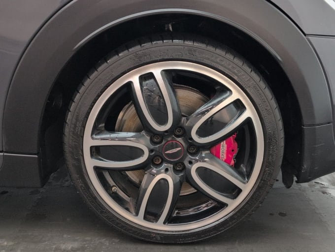 2025 Mini Hatch