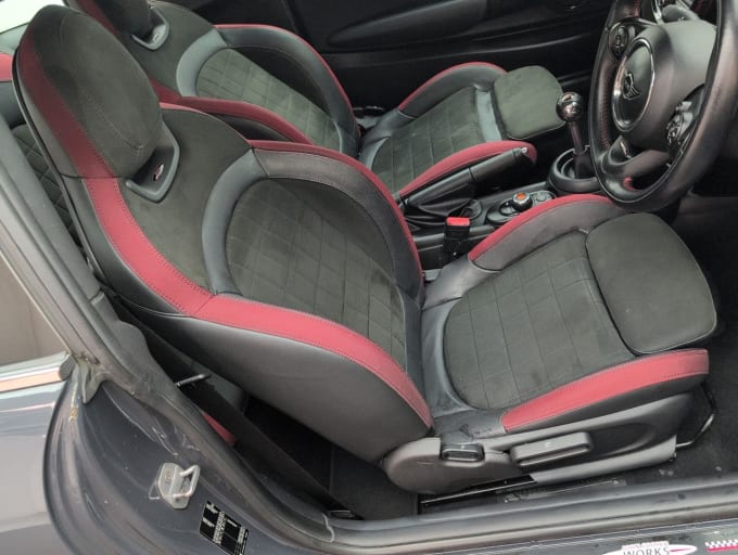 2025 Mini Hatch