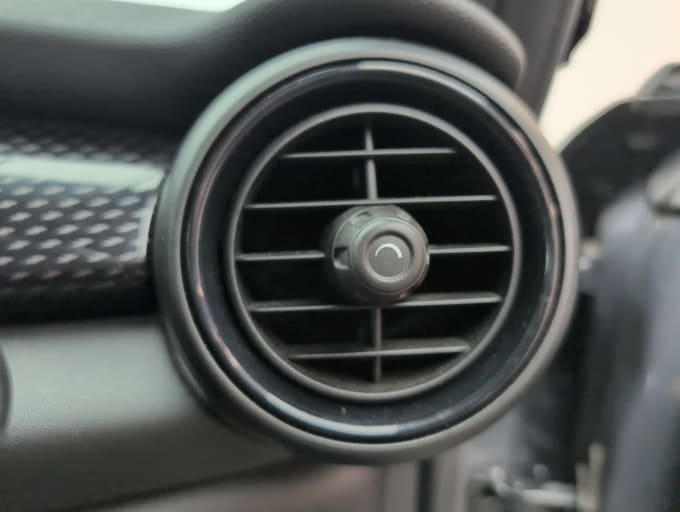 2025 Mini Hatch
