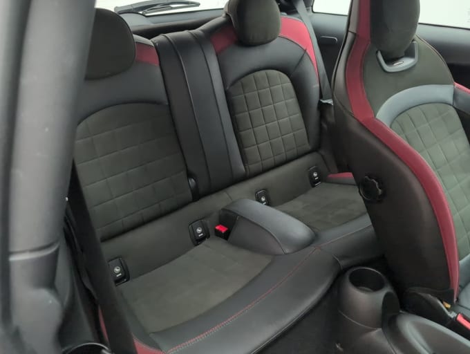 2025 Mini Hatch