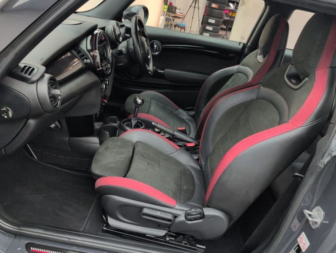 2025 Mini Hatch
