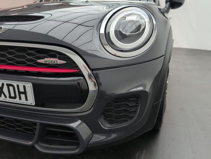 2025 Mini Hatch