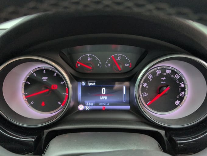 2025 Vauxhall Astra