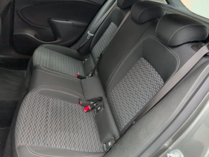 2025 Vauxhall Astra