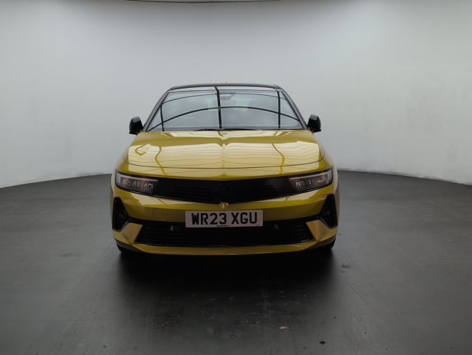 2025 Vauxhall Astra