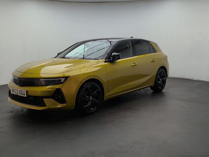 2025 Vauxhall Astra