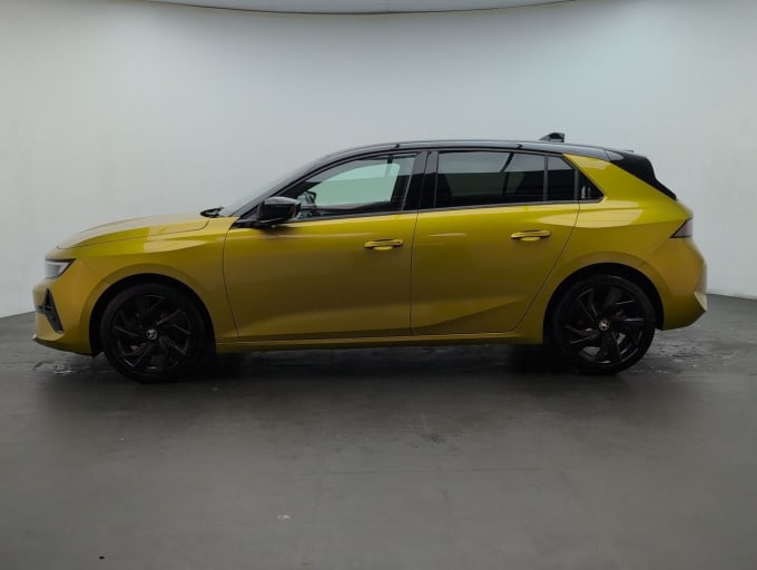 2025 Vauxhall Astra