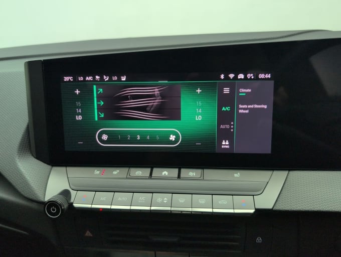 2025 Vauxhall Astra