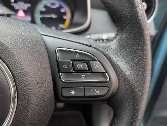 2025 Mg Mg Zs