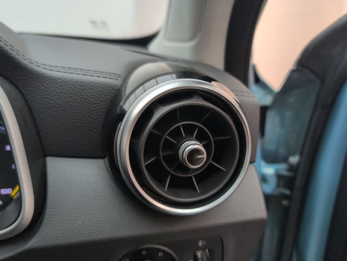 2025 Mg Mg Zs