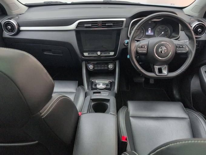 2025 Mg Mg Zs
