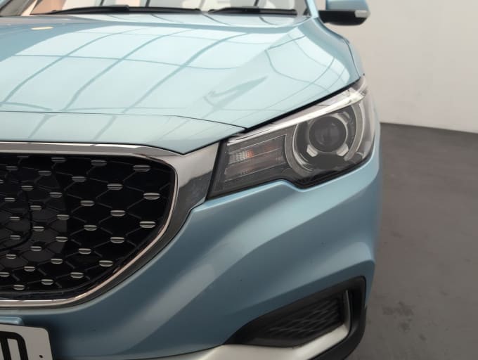 2025 Mg Mg Zs